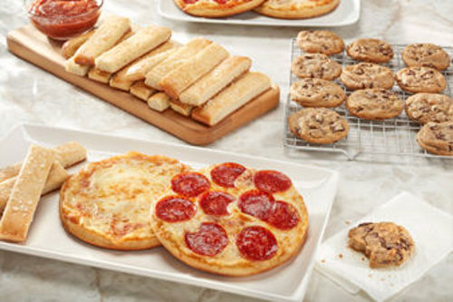 Little Caesars Fundraising Click To Raise Money For A Cause   0089804 Fan Favorite Bundle 500 